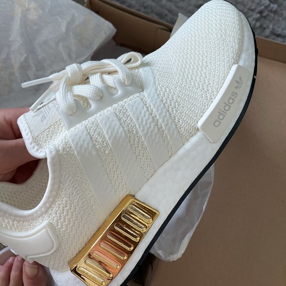 Adidas NMD R1 - Picture 12 of 12